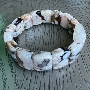 Black flower agate soft bangle SIZE 7.25’